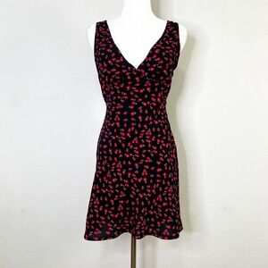 Princess Polly Nellie Mini Dress Black Floral Deep V-Neck Tie Back US Size‎ 4